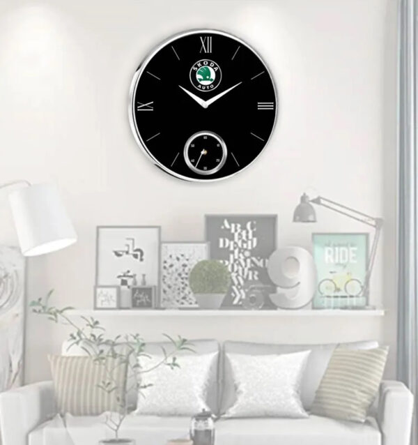 Classy Wall Clock with Separate Seconds Hand