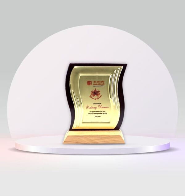 Corporate Crest of Excellence: Wave Shape Golden Awards